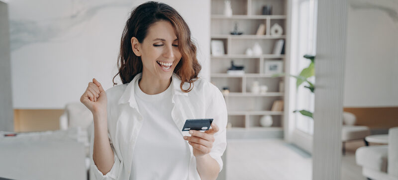 Woman is happy she found several banks that pay 2 days early.